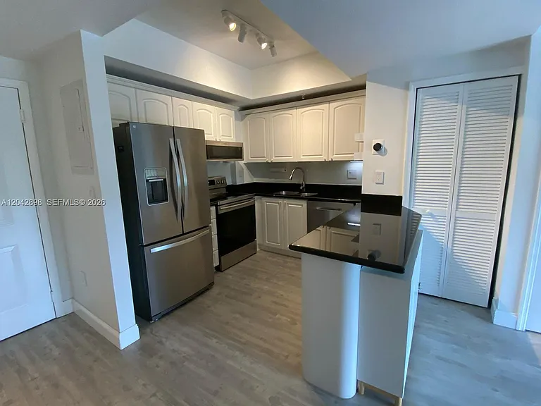 3500 Coral Way #707 — Photo 8