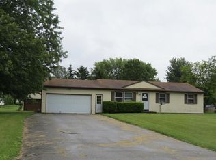 1298 Mary Dr, Macedon, NY 14502