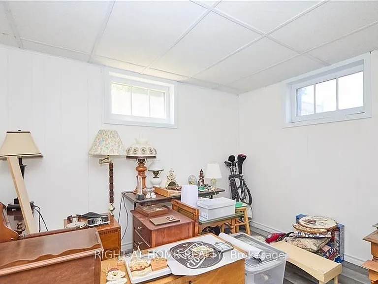 6357 Dorchester Rd — Photo 23