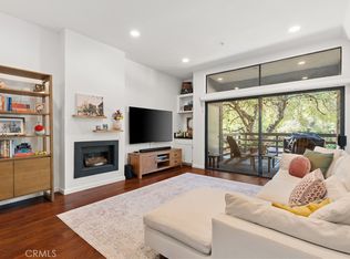 1050 Seco St APT 102, Pasadena, CA 91103