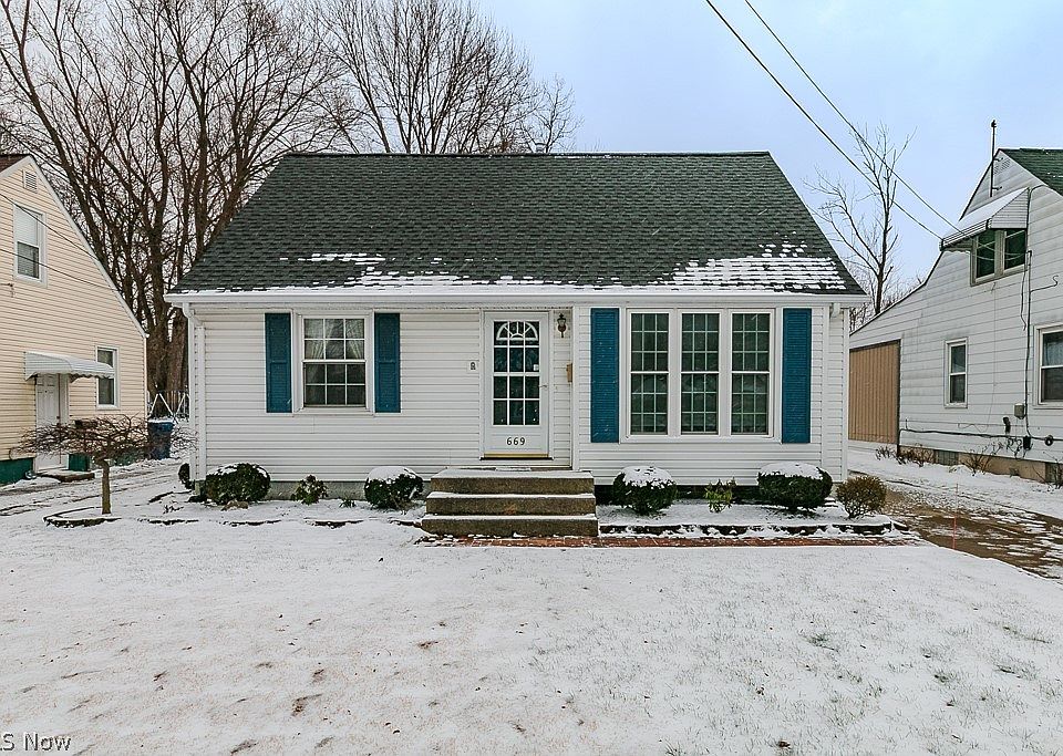 1st image of 669 Belmont Dr