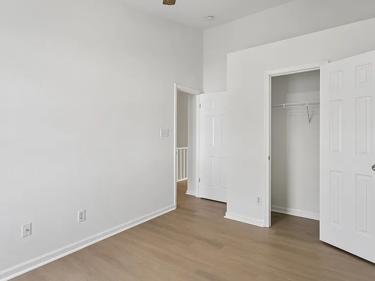 104 Monument Ct — Photo 21