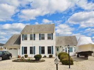 215 William Cook Blvd, Manahawkin, NJ 08050