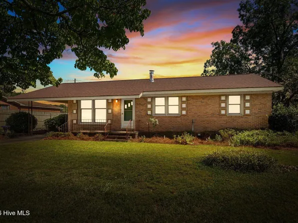 1709 W Wilson Street, Tarboro, NC 27886