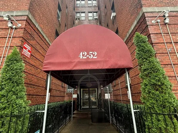 42-52 Layton Street image 1 of 10