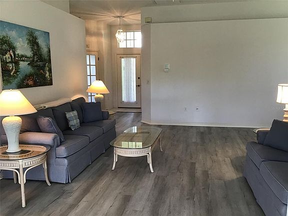 4th image of 737 POND LILY WAY