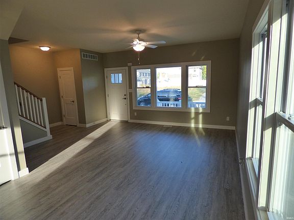 4th image of 719 Turnock St