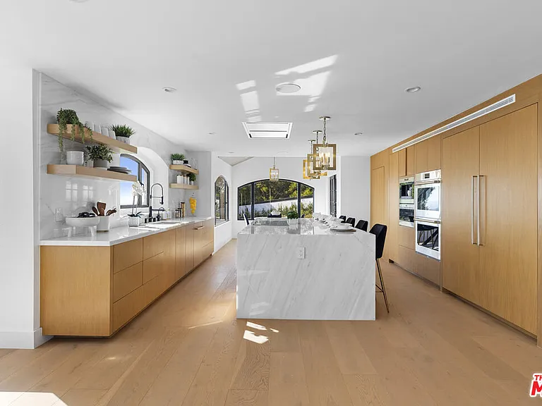 3909 Villa Costera — Photo 20