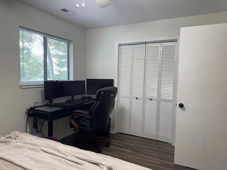 1517 College Way — Photo 13
