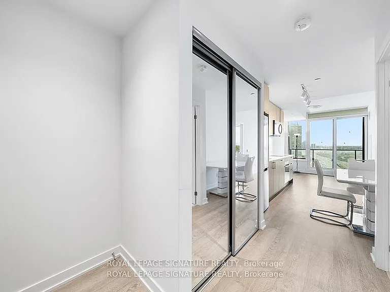 1928 Lake Shore Blvd W #2115 — Photo 2