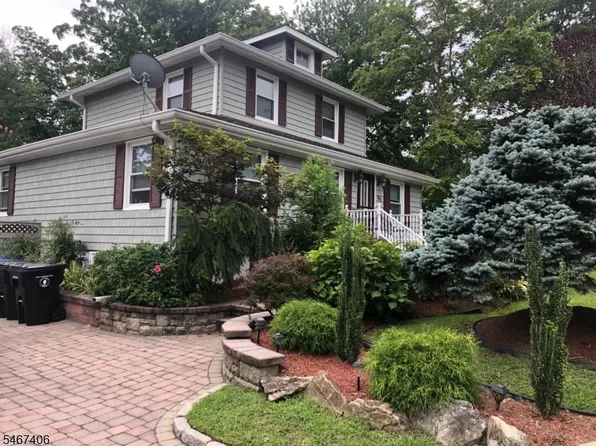 96 Compton St, Middletown Twp., NJ 07718