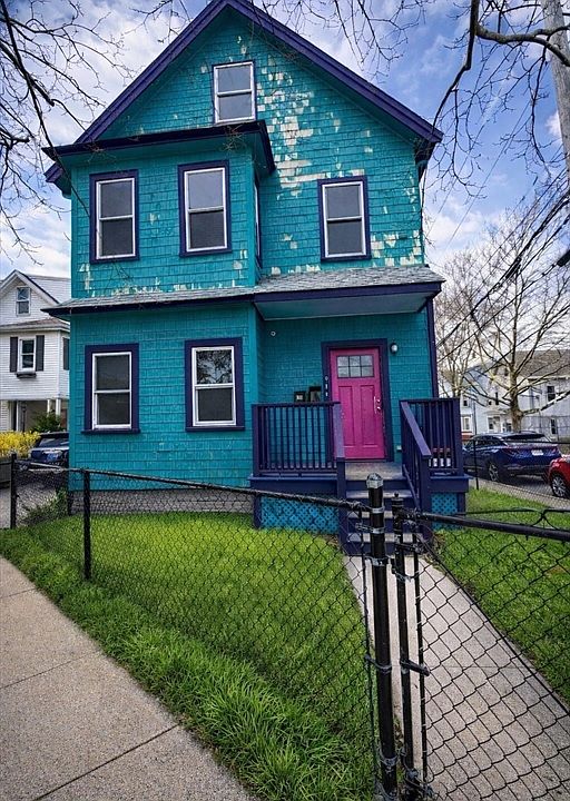 1st image of 67 Prospect St