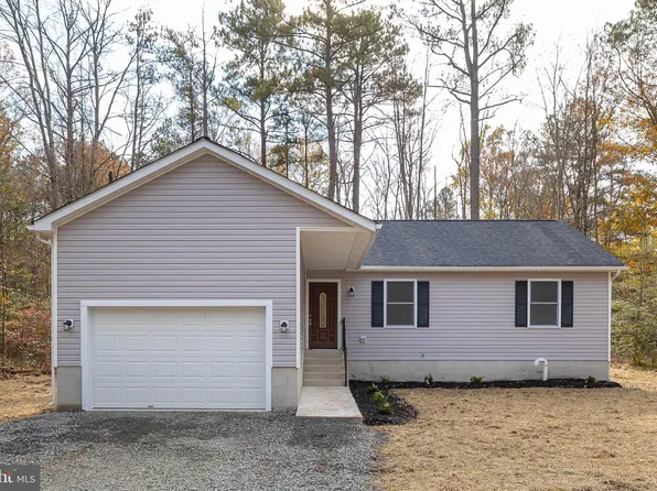 21 Holly Way, Colonial Beach, VA 22443