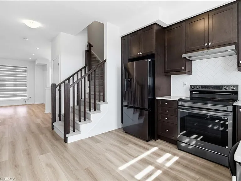 55 Tom Brown Dr #14 — Photo 9