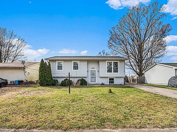 5th image of 56633 Norman Ct