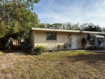 4442 Beacon Dr, Sarasota, FL, 34232