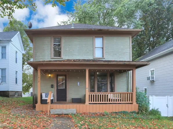 1412 Stewart Ave, Cambridge, OH 43725