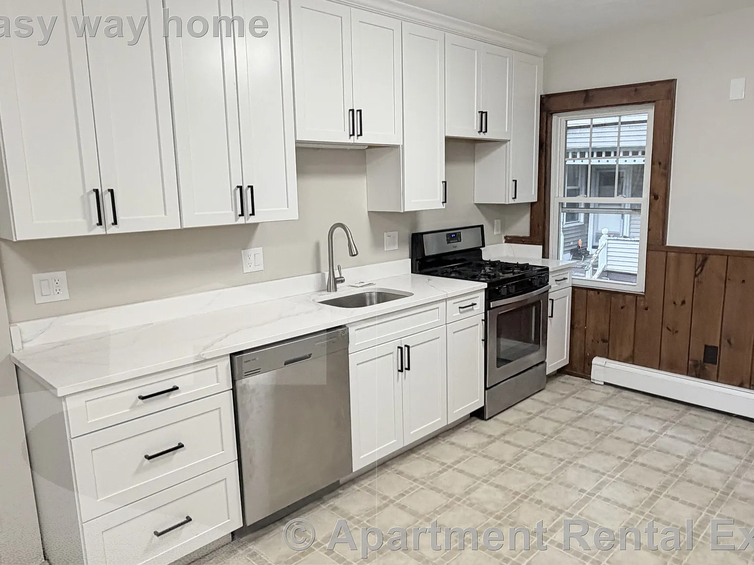 3 bed, 1.0 bath, $2,950 — Photo 2