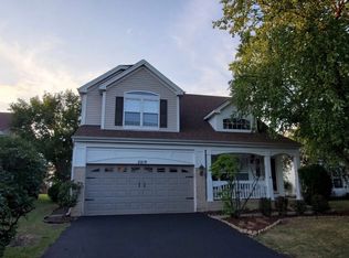 2219 Periwinkle Ln, Naperville, IL