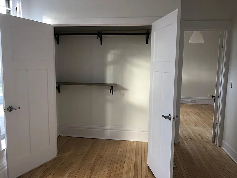 328 Paris Ave SE #3 — Photo 8