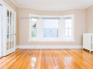 48 S Crescent Circuit #91, Brighton, MA 02135