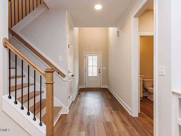 4th image of 195 Purslane Dr