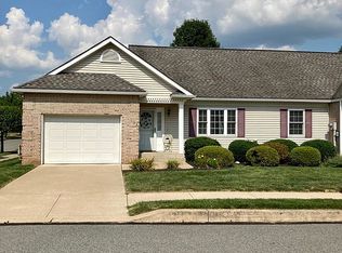 162 Clear Spring Ct, West Pittston, PA 18643