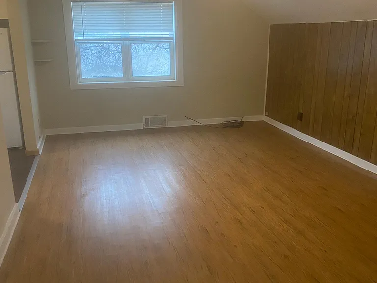 1418 Irvine Ave NW #C — Photo 5