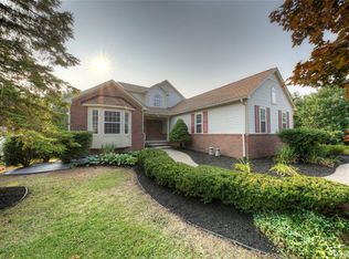 4269 Warrington Dr, Wixom, MI 48393