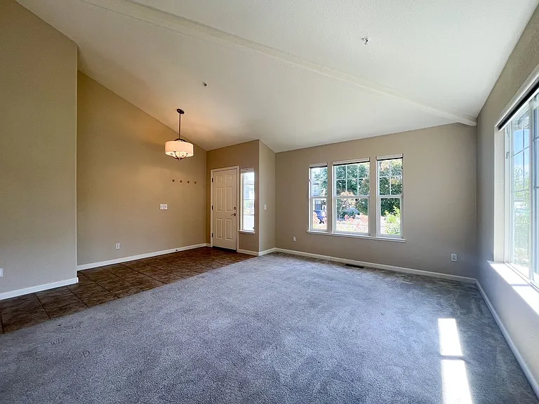 53 Wine Press Way — Photo 6