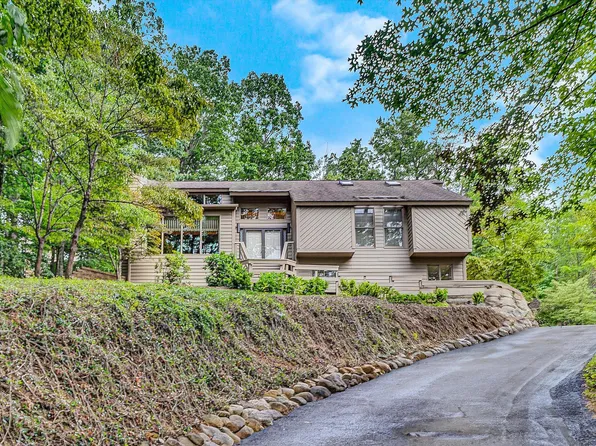 2804 Franklin St, Salem, VA 24153