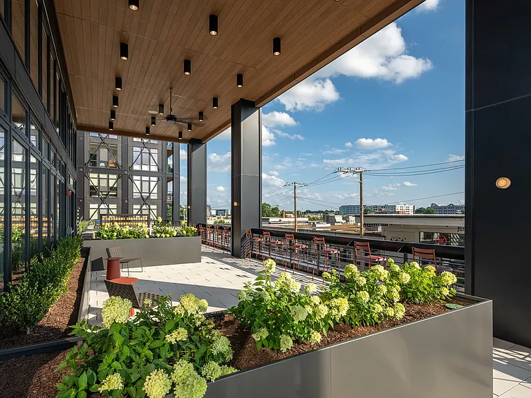Expansive Outdoor Deck for Entertaining