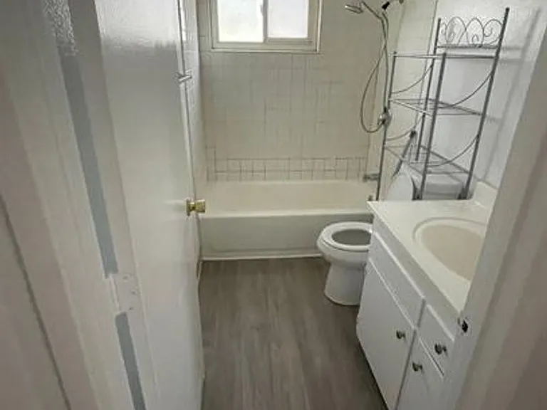 2482 Chanslor St — Photo 5