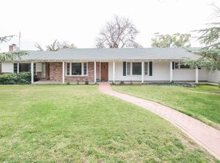 5480 E Bobolink Ln, Fresno, CA 93727