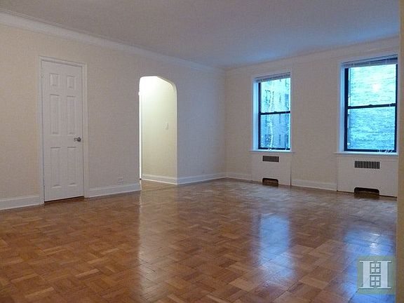 4th image of 120 E 89th St APT 2J