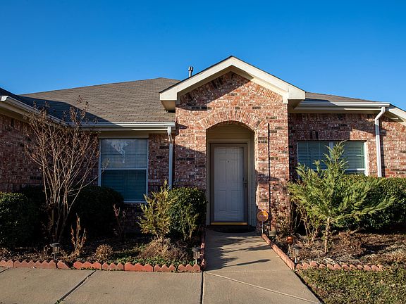 2nd image of 320 Fawn Meadow Dr