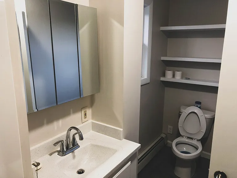 33 Tingley St #2R — Photo 15