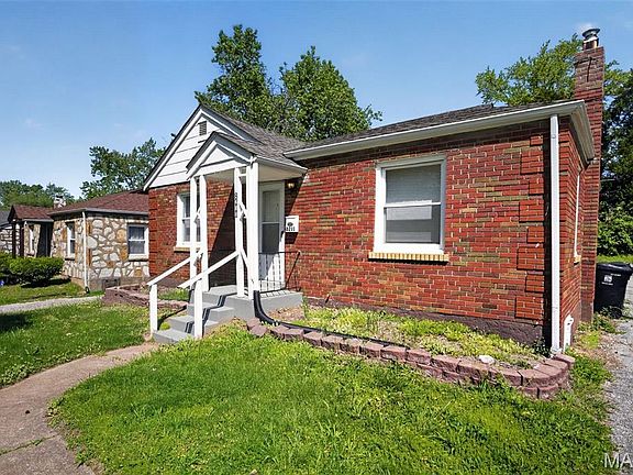 3rd image of 8211 Montreal Dr