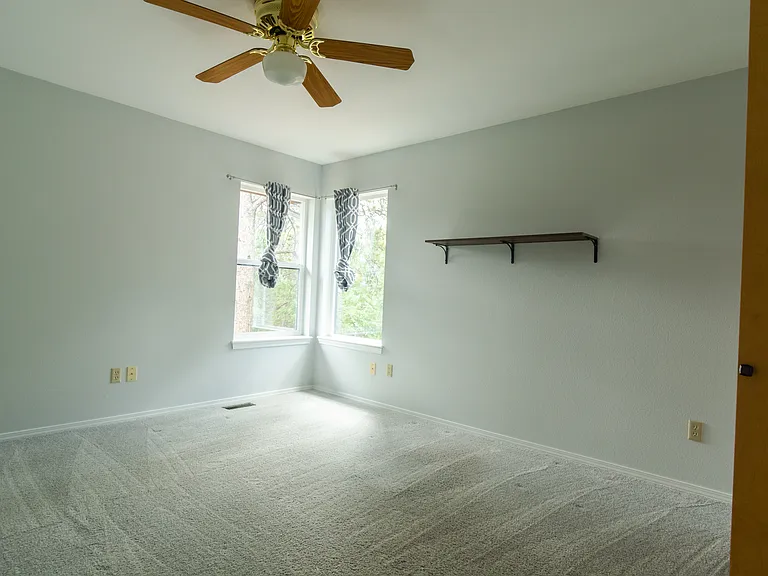 1360 Pinon Ridge Ct — Photo 49