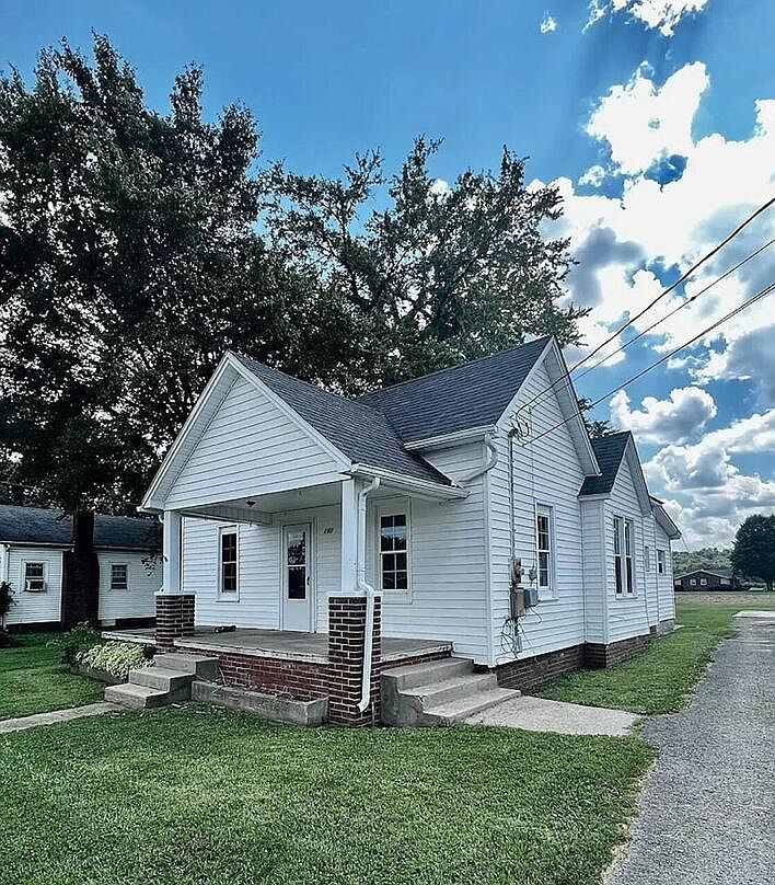 162 Main St, Crab Orchard, KY 40419 | Zillow