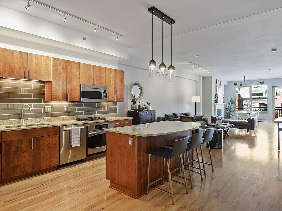 1st image of 401 N 2nd St Unit 408