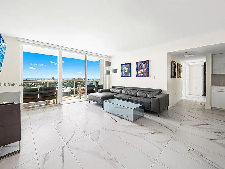 650 West Ave #1408 — Photo 7