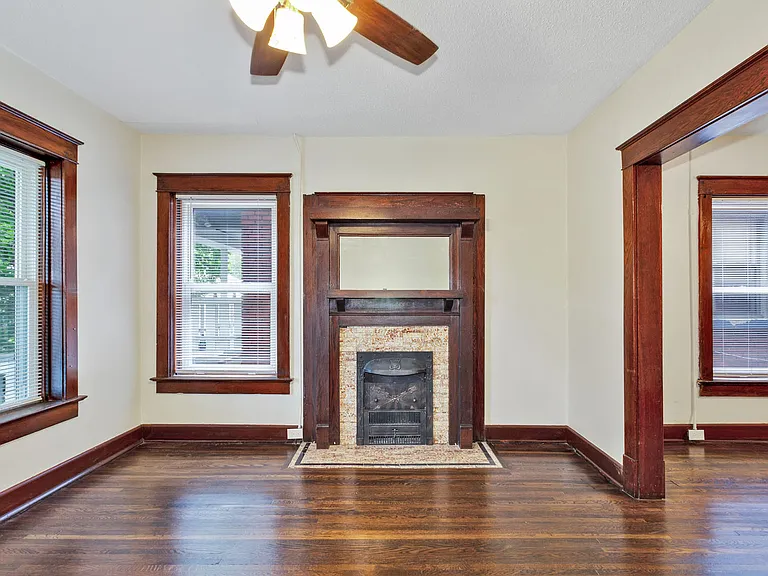 2710 Holmes St #2S — Photo 8
