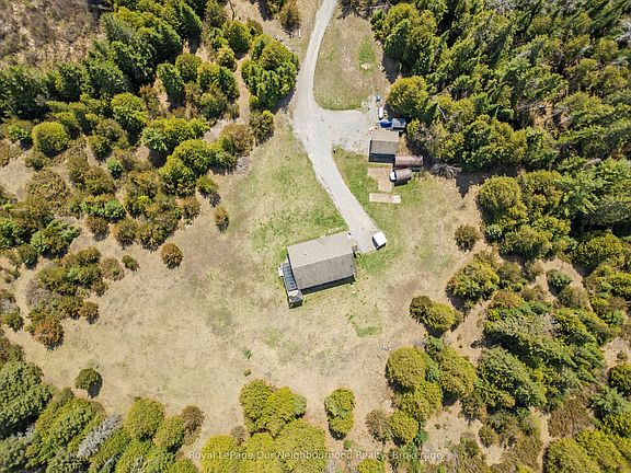 4th image of 2988 Springbrook Rd