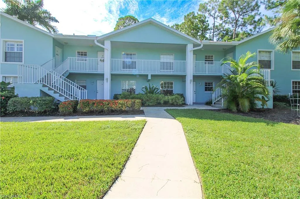 2 bed, 2.0 bath, 1030 sqft, $3,200 — Photo 3