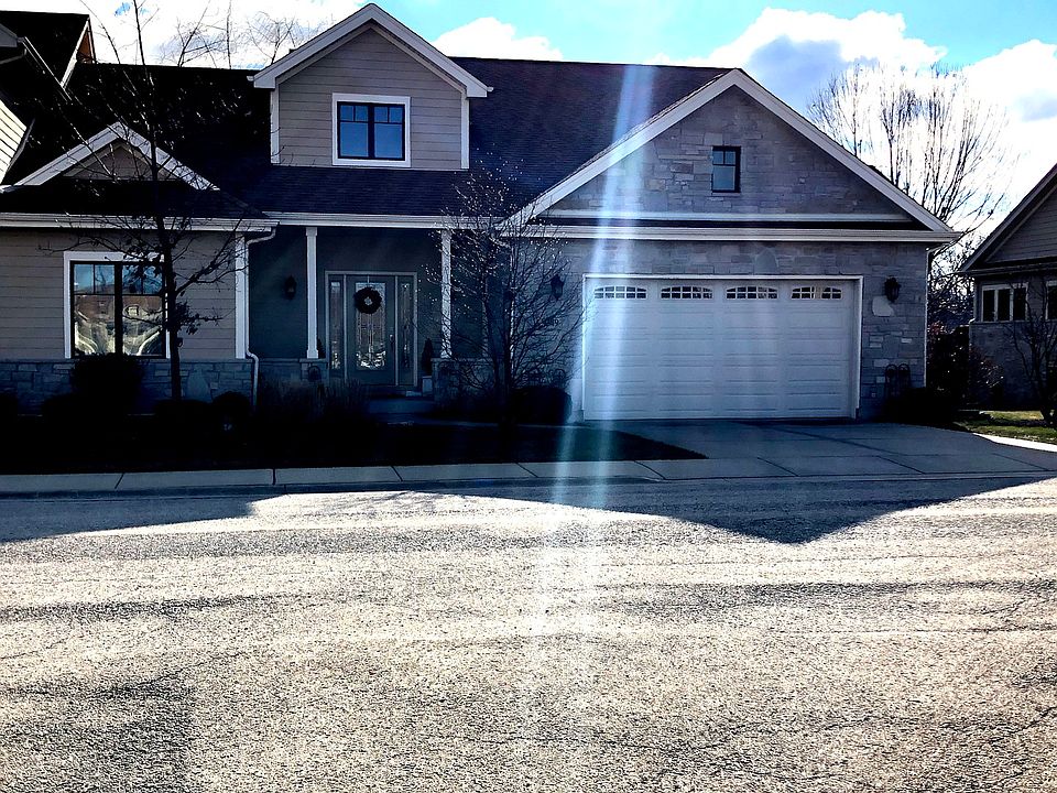1st image of 9349 W Bull Rush Cir