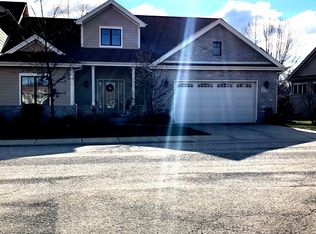 9349 W Bull Rush Cir, Frankfort, IL 60423