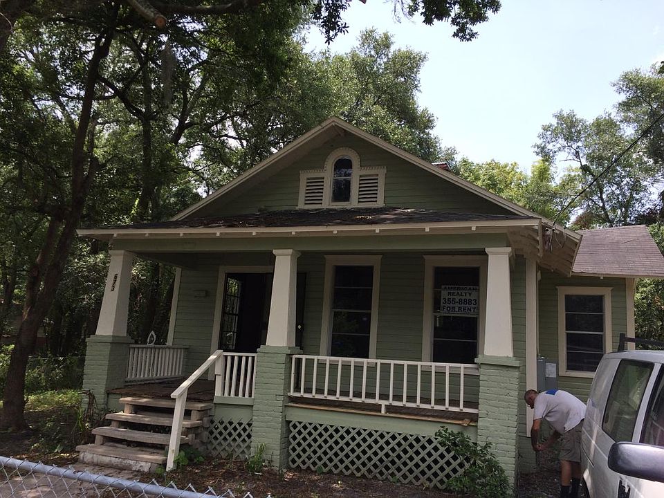 1st image of 673 E 28th St