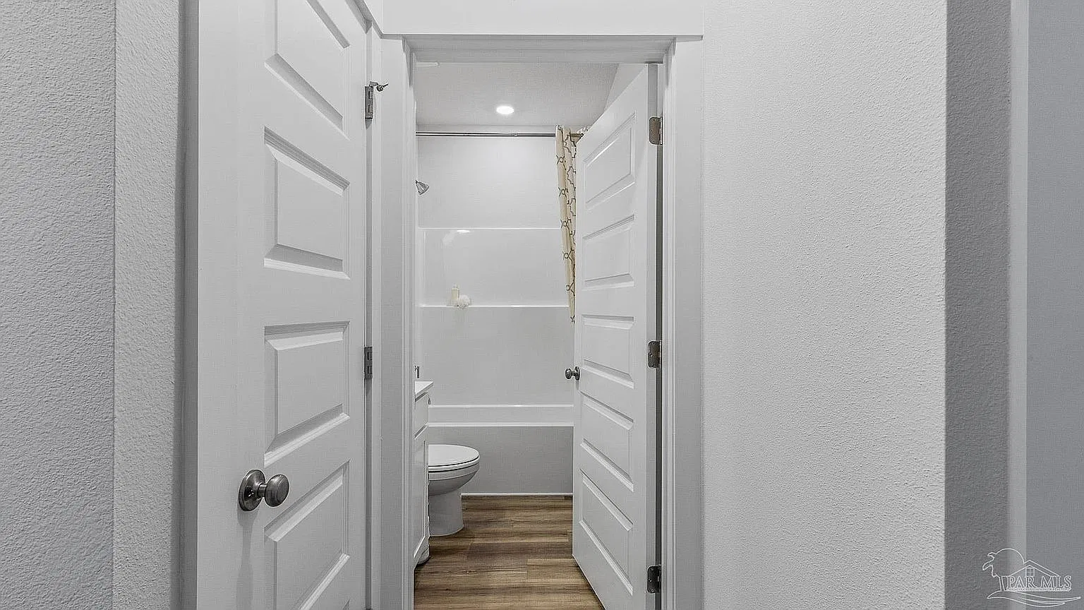 9900 Starling Drive - 1 — Photo 2
