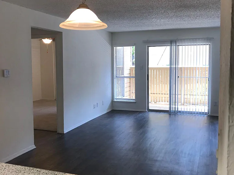 Meadowcrest — Photo 27